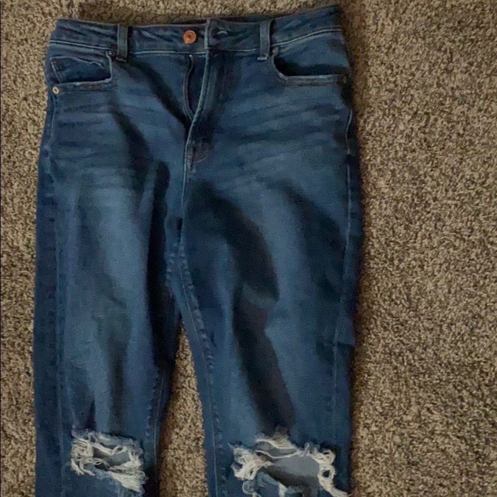 American Eagle mom jeans